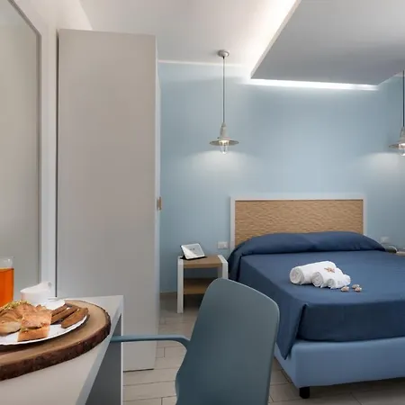 Reset Confort & Relax לינה וארוחת בוקר 3*