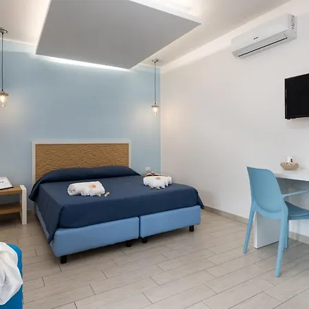 Reset Confort & Relax לינה וארוחת בוקר 3*